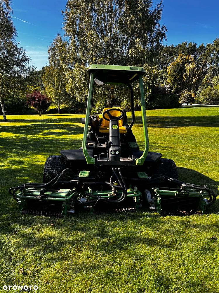 John Deere 3235c - 3