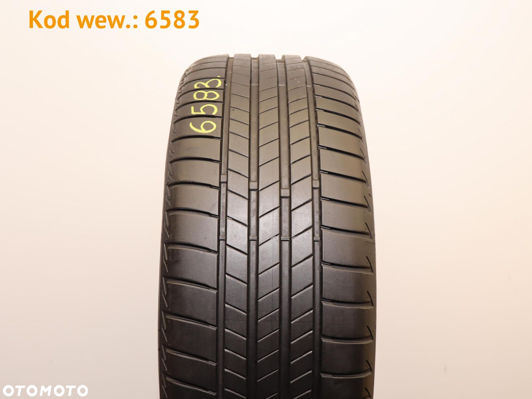 Bridgestone Turanza T005 - 235/45 R18 - 2