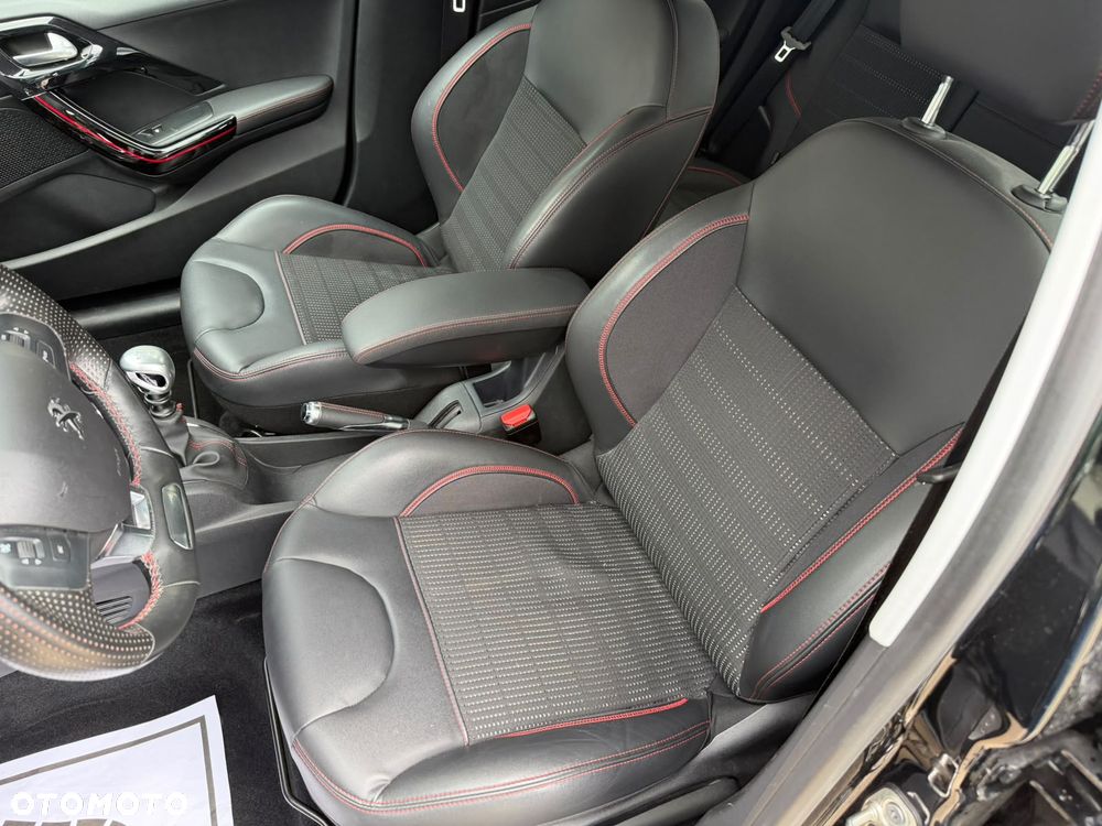 Peugeot 208 PureTech 110 Stop & Start Allure - 9