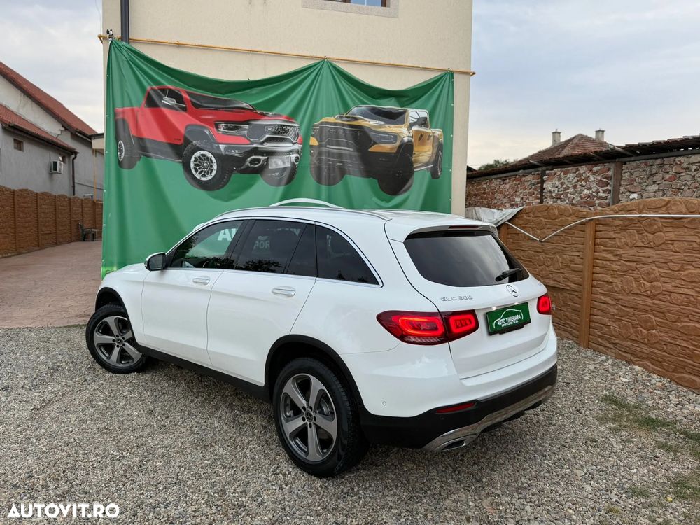 Mercedes-Benz GLC - 5