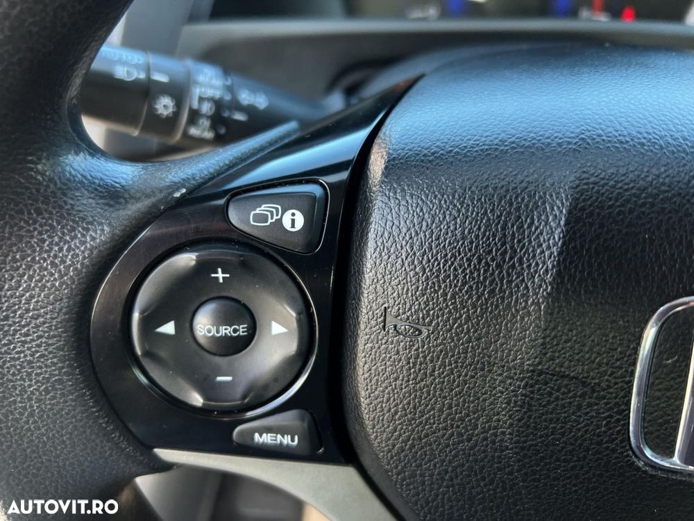 Honda Civic 1.8 i-VTEC Comfort - 22