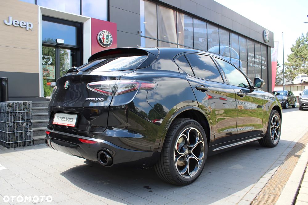 Alfa Romeo Stelvio 2.0 Turbo Veloce Q4 - 3