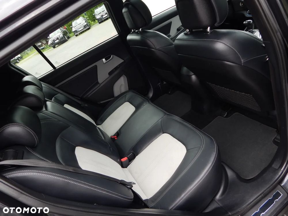 Kia Sportage 2.0 CRDI 184 AWD Platinum Edition - 12