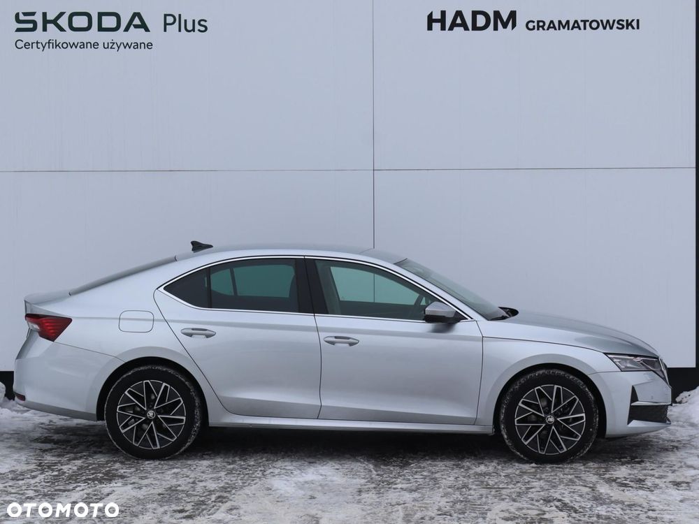 Skoda Octavia 2.0 TDI Selection DSG - 4