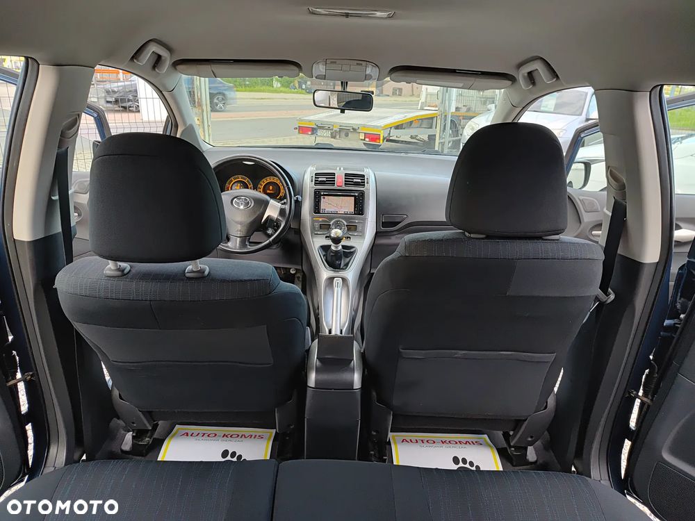 Toyota Auris 2.0 D-4D - 24