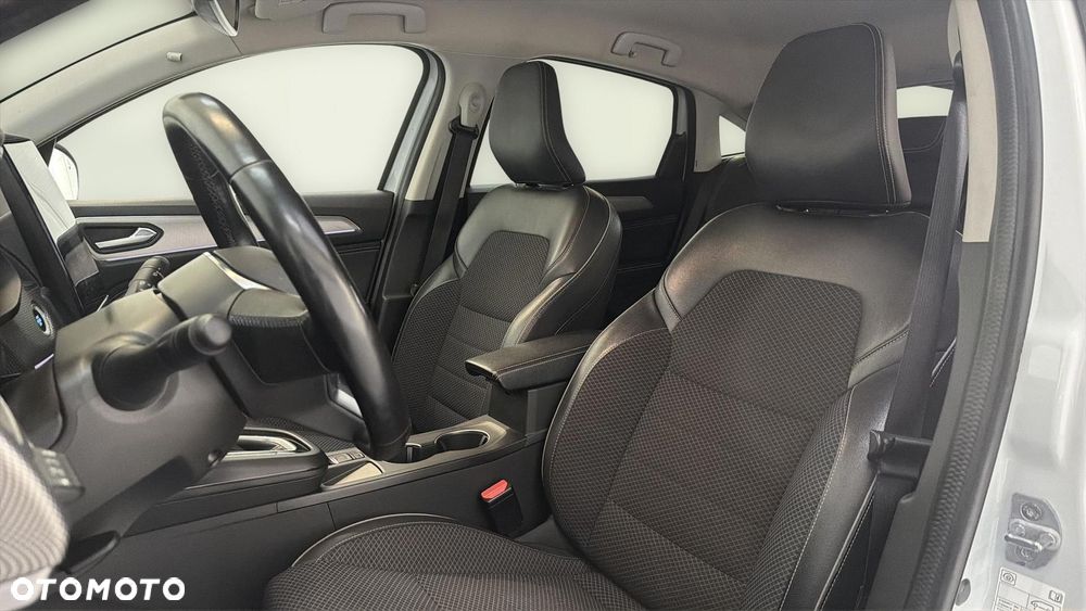 Renault Arkana 1.6 E-TECH Intens MMT - 12