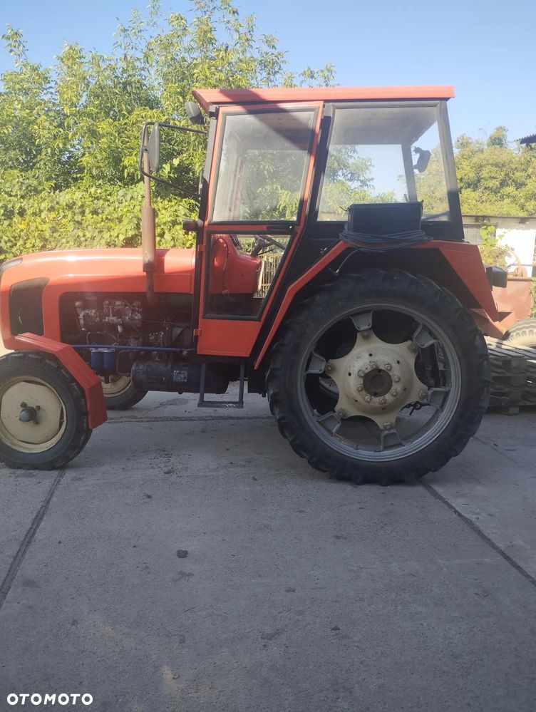 Ursus C4011 - 11
