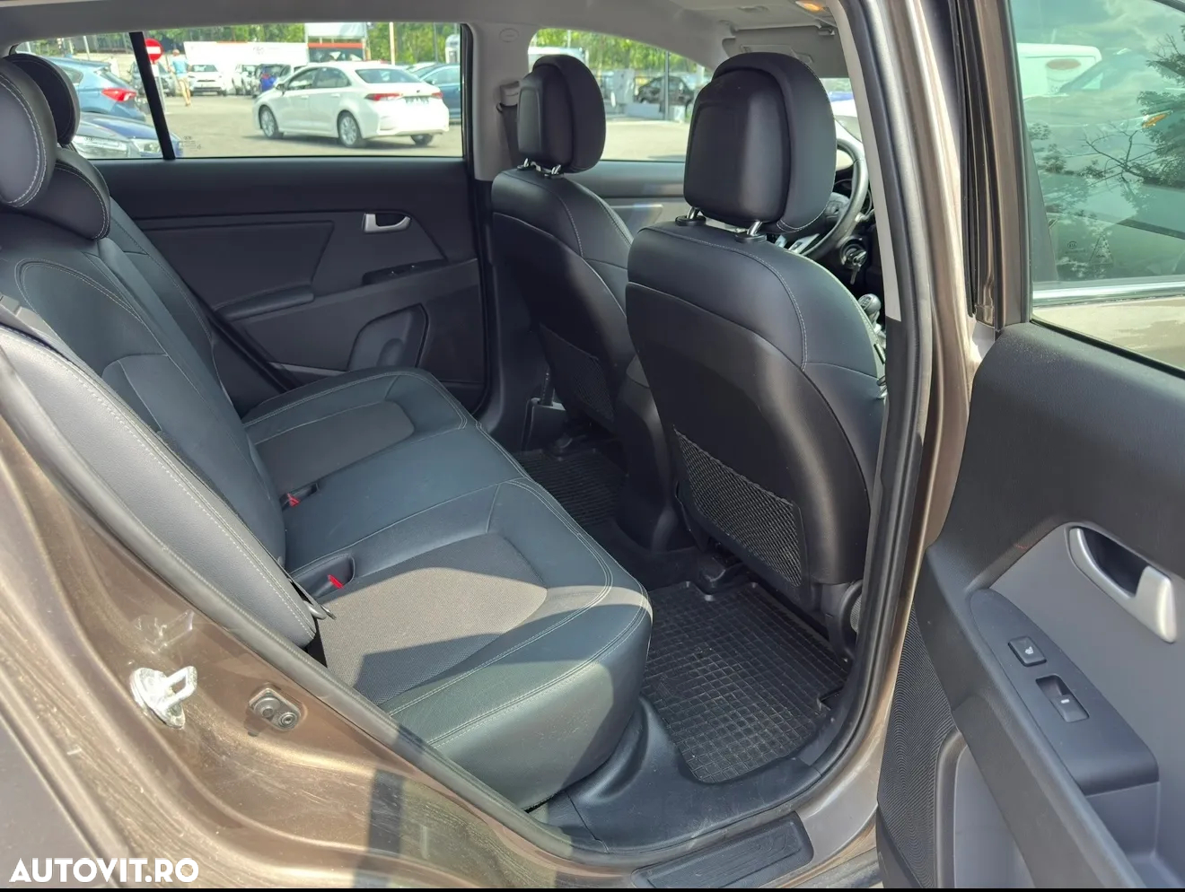 Kia Sportage 2.0 DSL 6MT 4x2 Style - 4