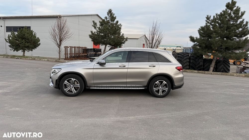 Mercedes-Benz GLC - 7