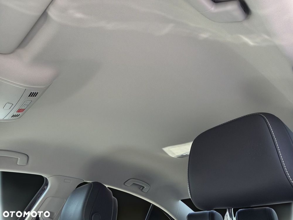 Volkswagen Passat 1.5 TSI EVO Elegance DSG - 31