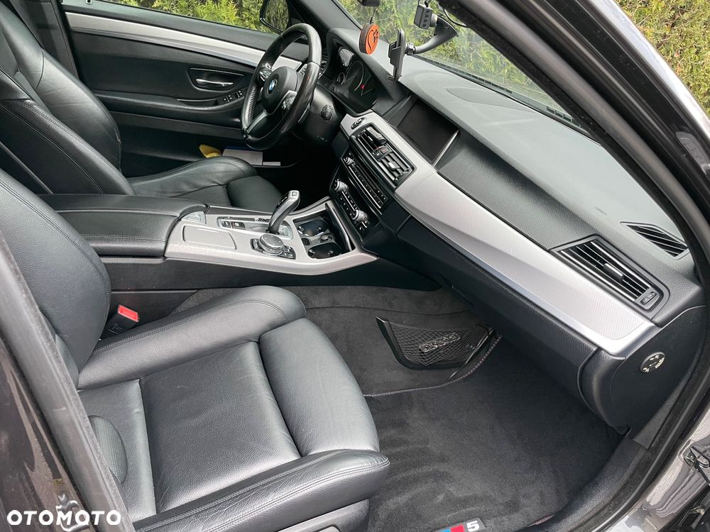 BMW Seria 5 520d - 20