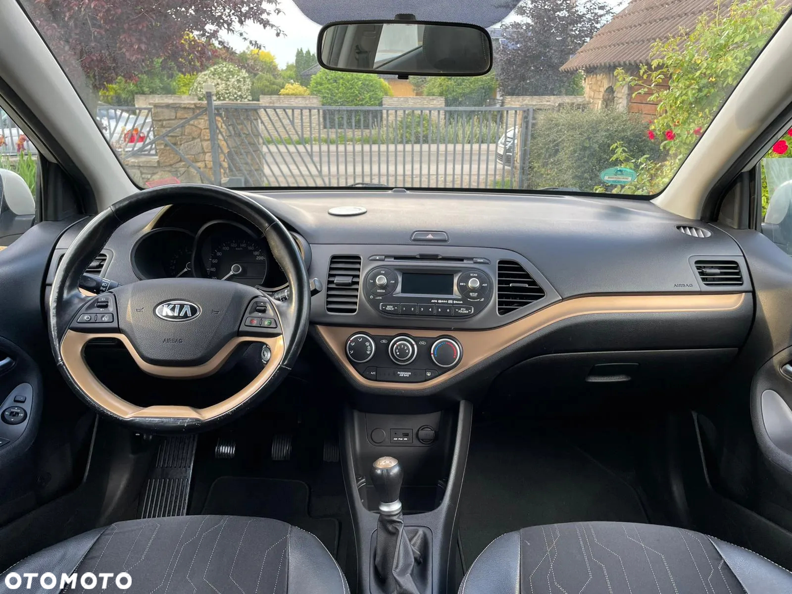 Kia Picanto 1.2 Fifa World Cup Edition - 10