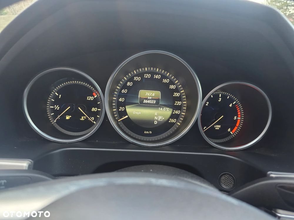 Mercedes-Benz Klasa E 200 BlueTEC 7G-TRONIC Avantgarde - 9