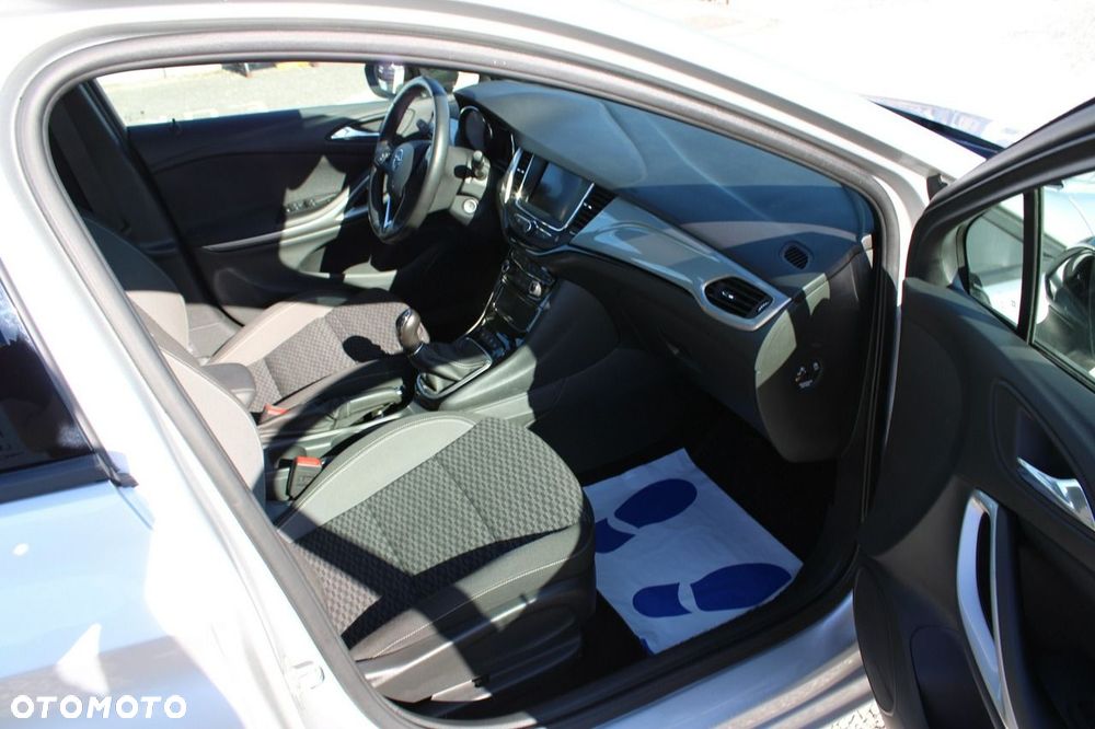 Opel Astra - 29