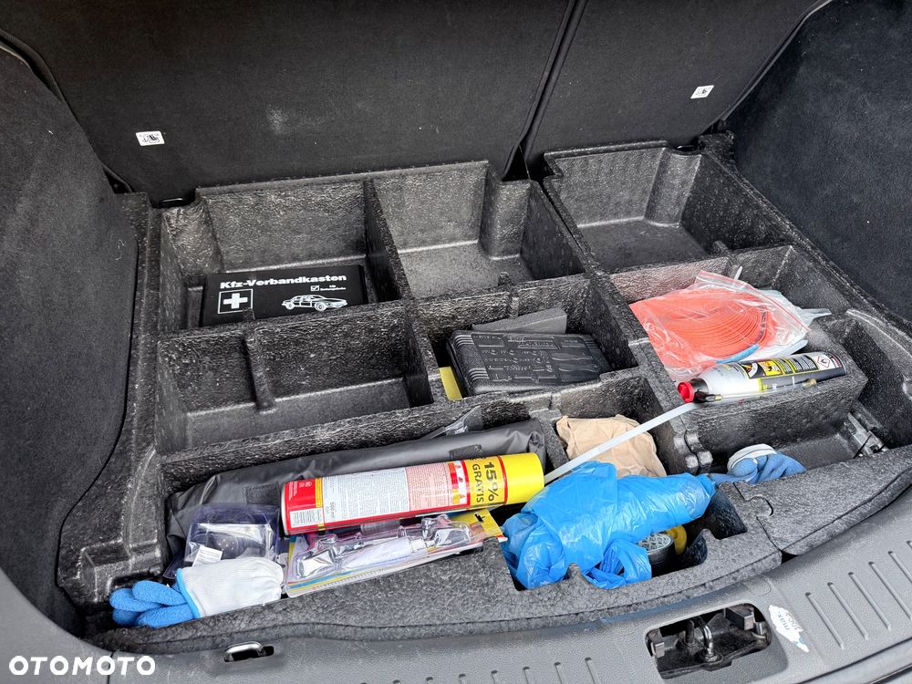 Ford Kuga 2.0 TDCi Titanium - 14