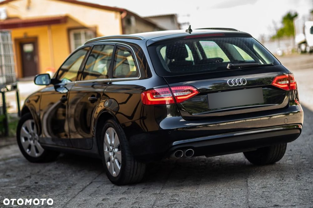 Audi A4 2.0 TDI - 9