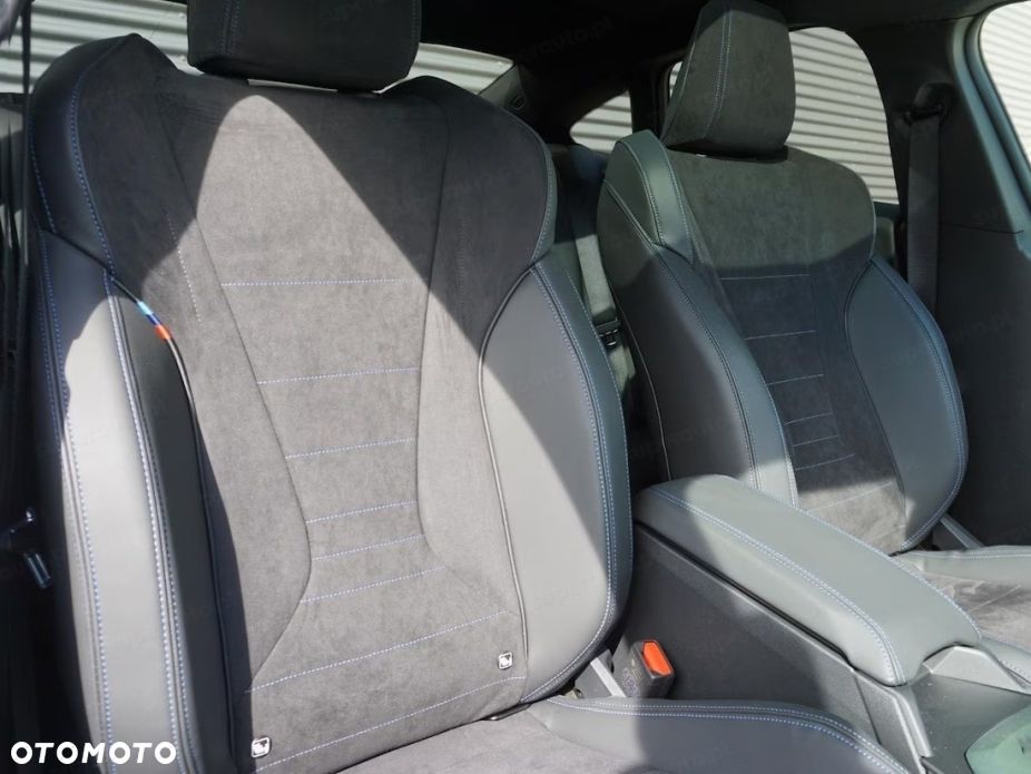 BMW Seria 2 220 mHEV - 7