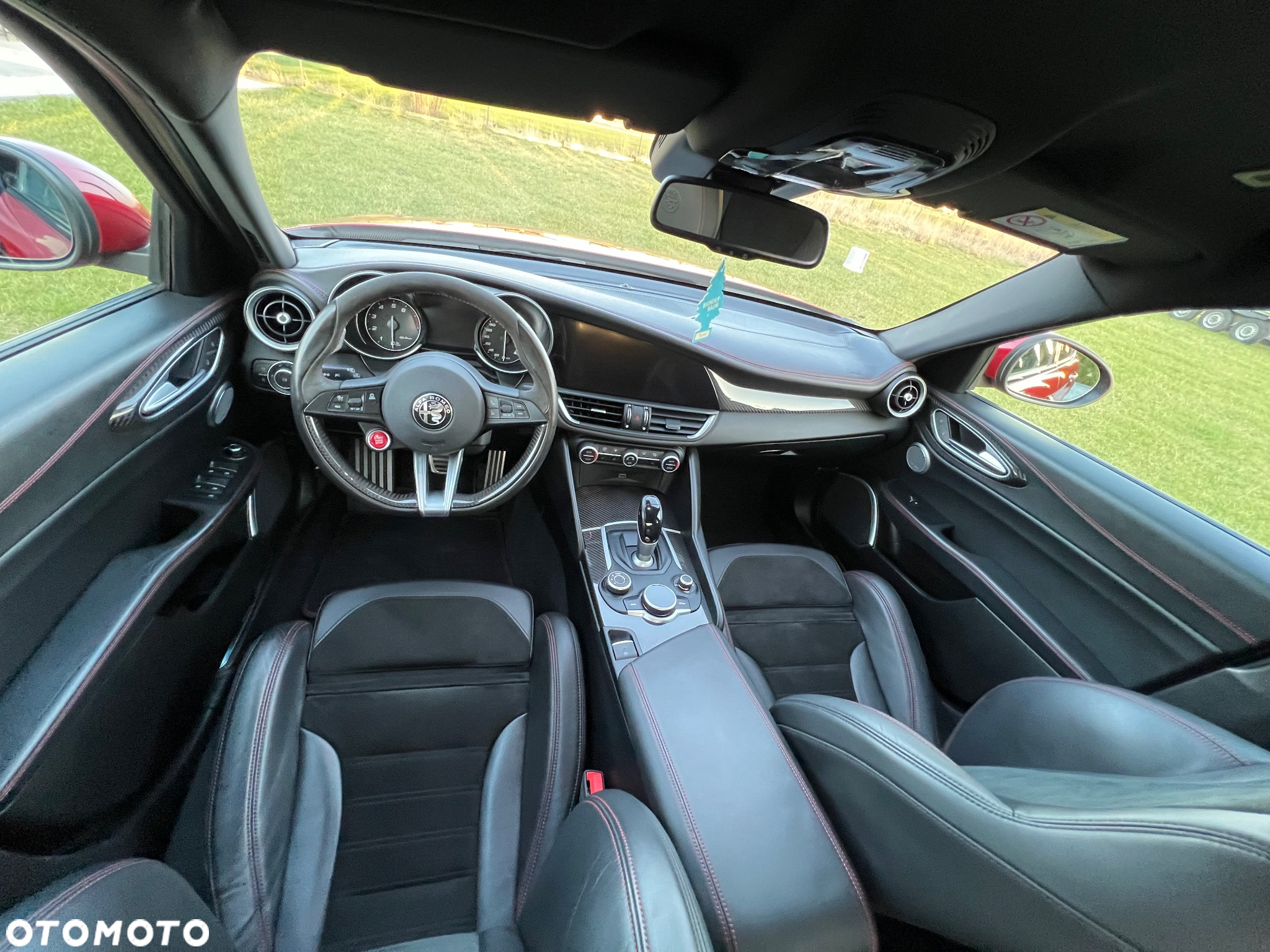 Alfa Romeo Giulia 2.9 V6 Bi-Turbo AT8 Quadrifoglio - 21