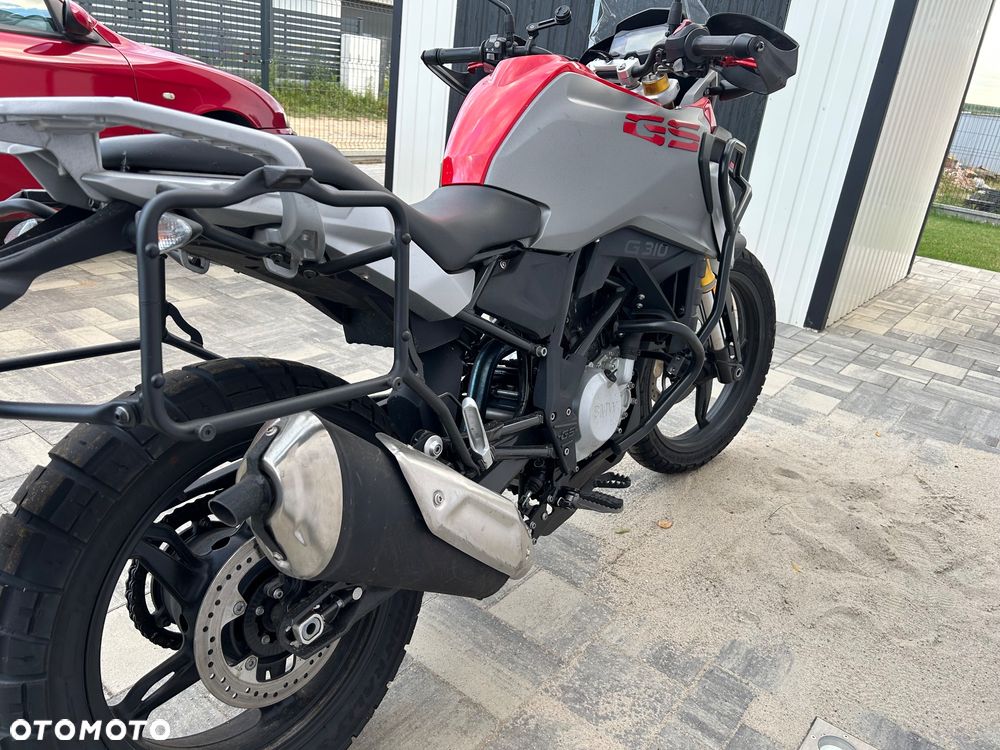 BMW G - 7