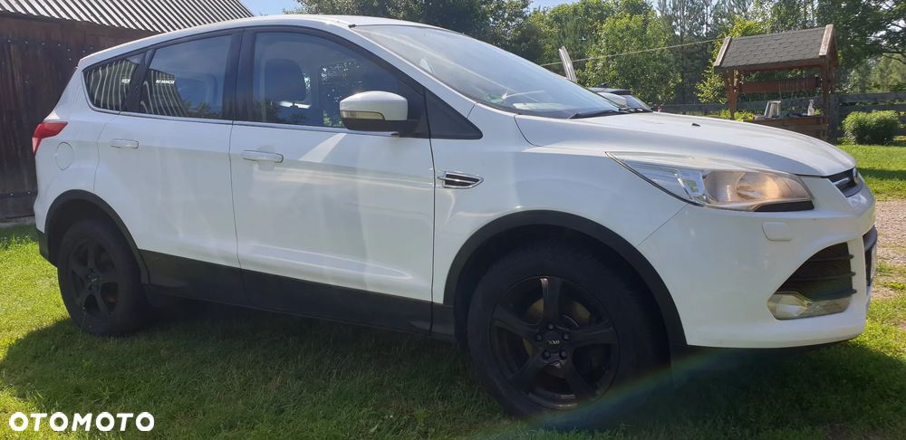 Ford Kuga 1.6 EcoBoost 2x4 SYNC - 1