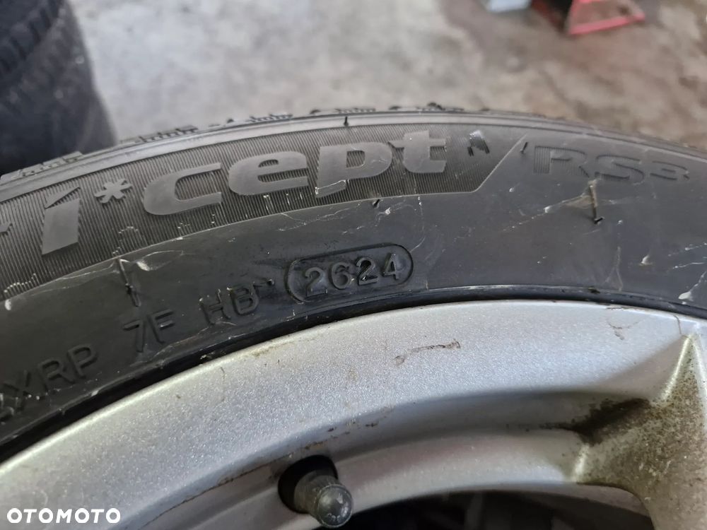 Volkswagen Jetta - 34