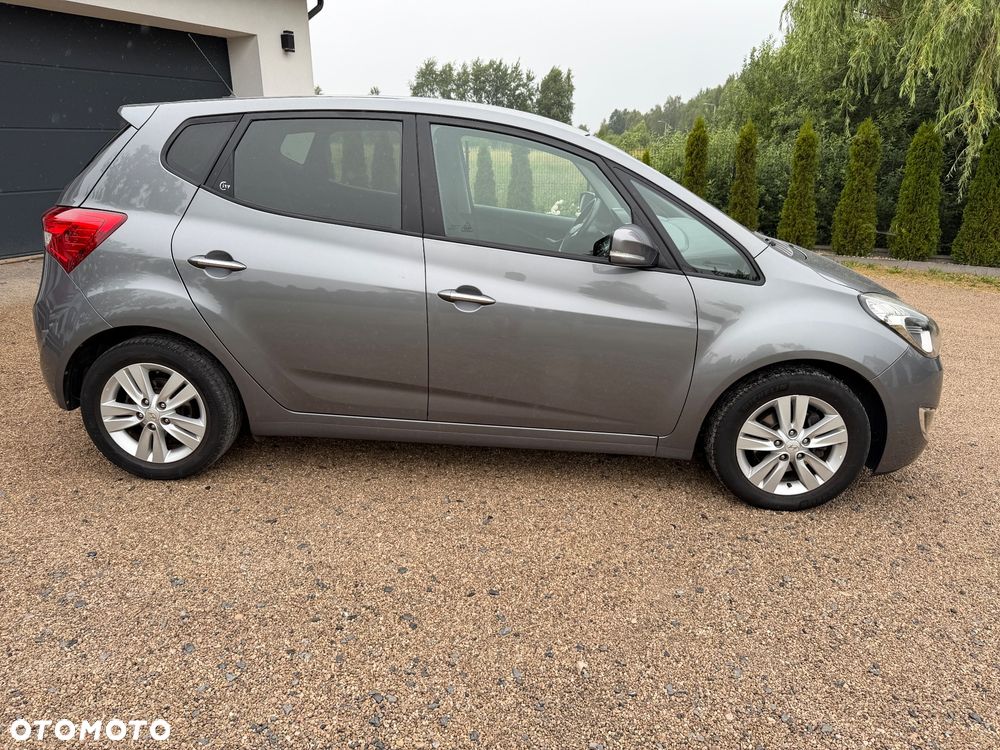 Hyundai ix20 1.4 CRDi blue Comfort - 11