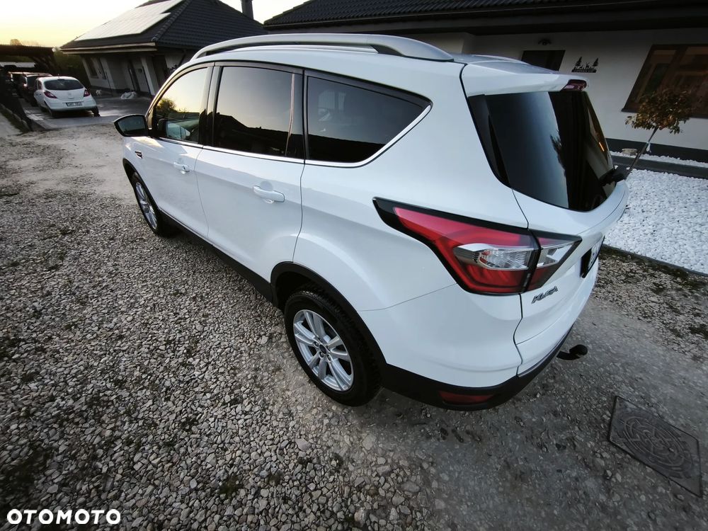 Ford Kuga 1.5 EcoBoost FWD Titanium ASS - 9