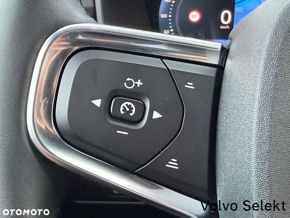Volvo XC 40 - 12