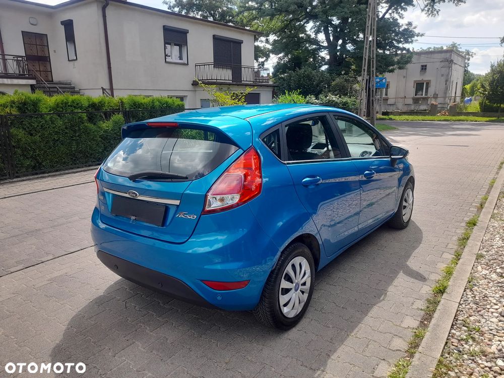 Ford Fiesta 1.0 EcoBoost Titanium - 10