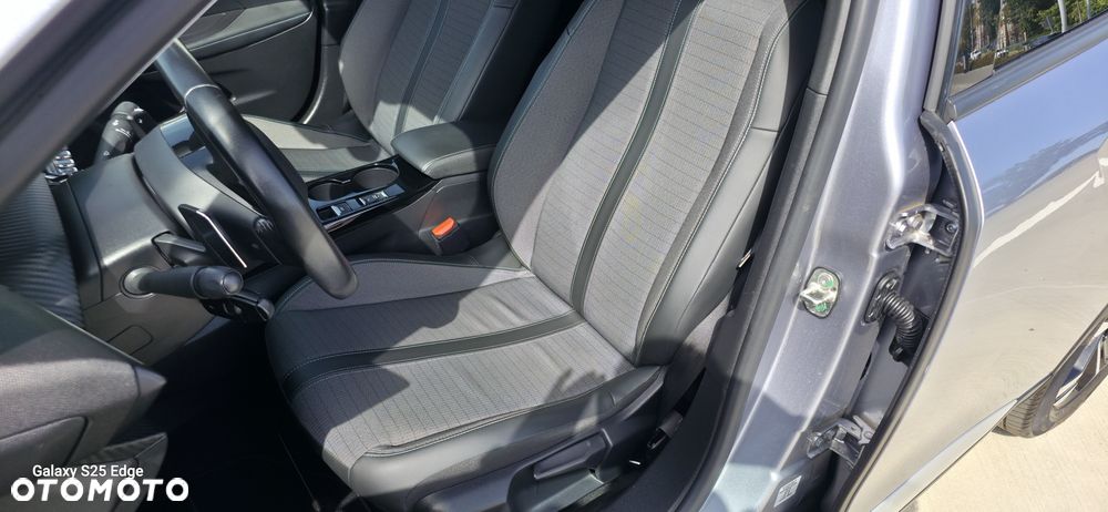 Peugeot 2008 1.5 BlueHDi Allure Pack S&S EAT8 - 21