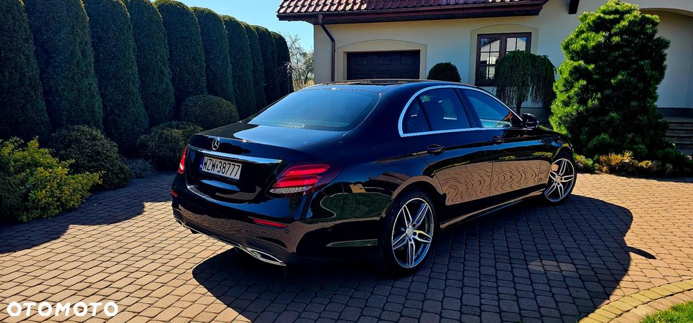 Mercedes-Benz Klasa E 220 d 9G-TRONIC - 4
