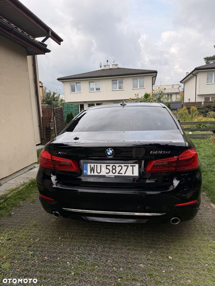 BMW Seria 5 520d Luxury Line sport - 2
