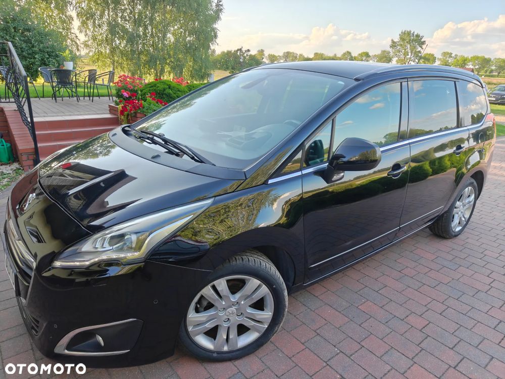 Peugeot 5008 2.0 HDi Allure 7os - 2