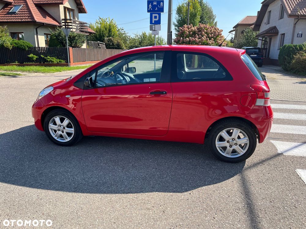 Toyota Yaris 1.0 Luna - 5