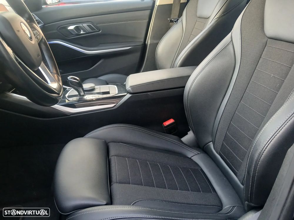 BMW 318 d Line Sport Auto - 18