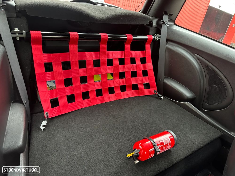 MINI 3 Portas John Cooper Works - 24