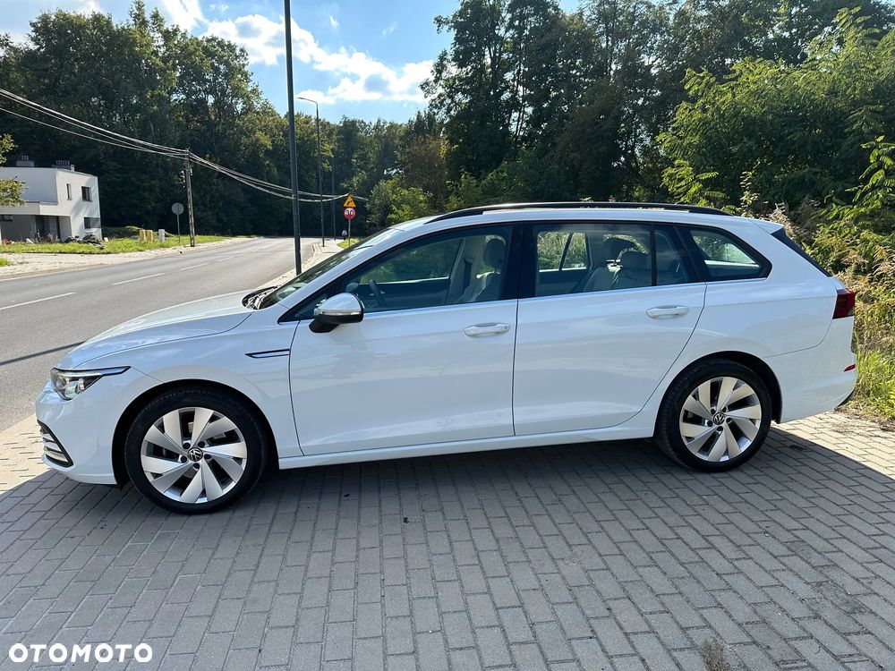 Volkswagen Golf VIII 1.5 TSI EVO Style - 5