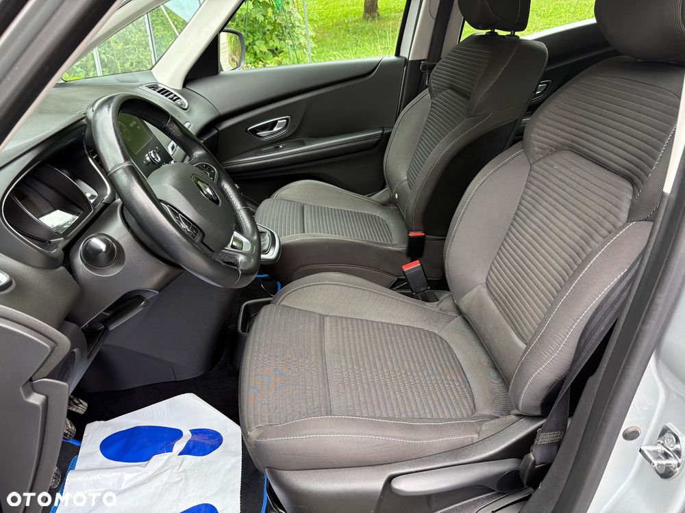Renault Scenic - 23