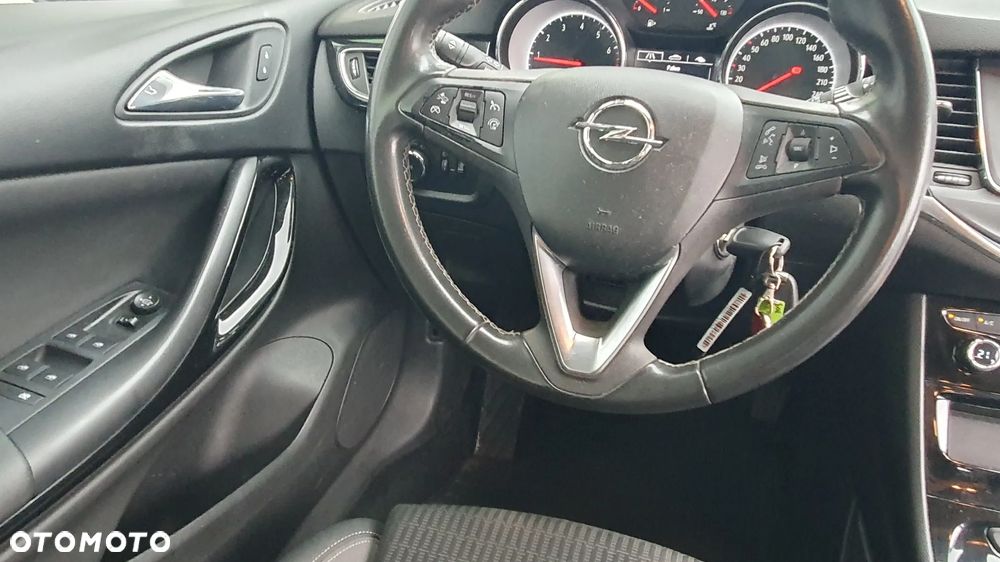 Opel Astra V 1.2 T Business Elegance S&S - 16