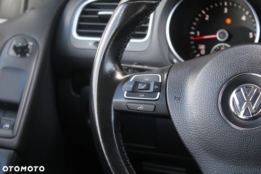 Volkswagen Golf - 17