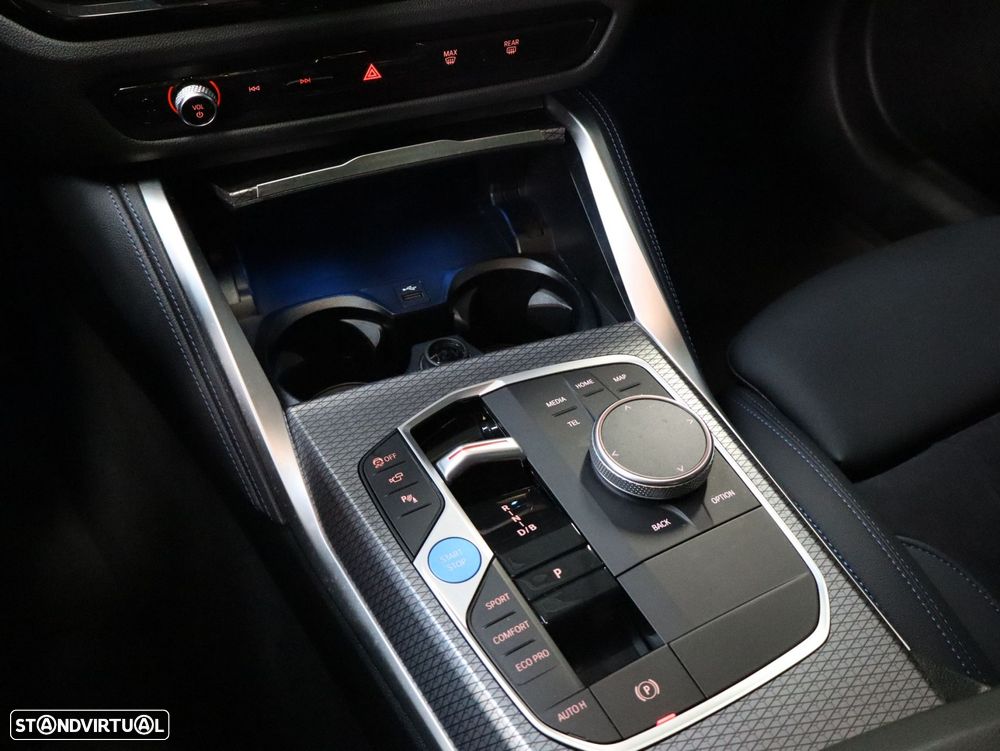 BMW i4 eDrive35 Pack Desportivo M - 19