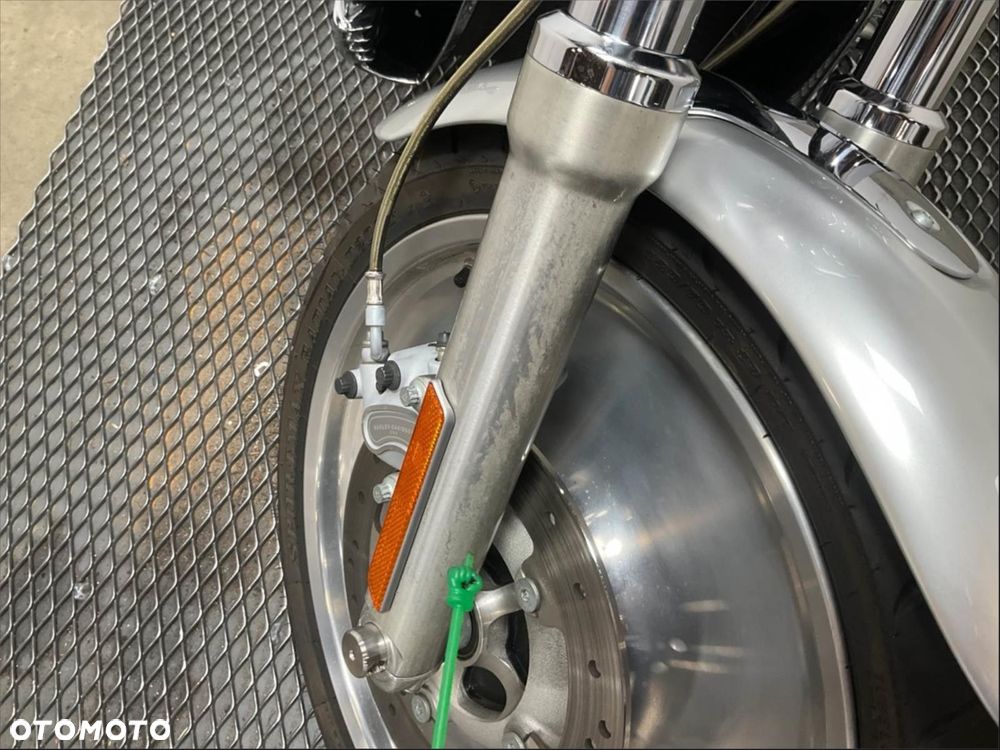 Harley-Davidson Softail V-Rod - 17