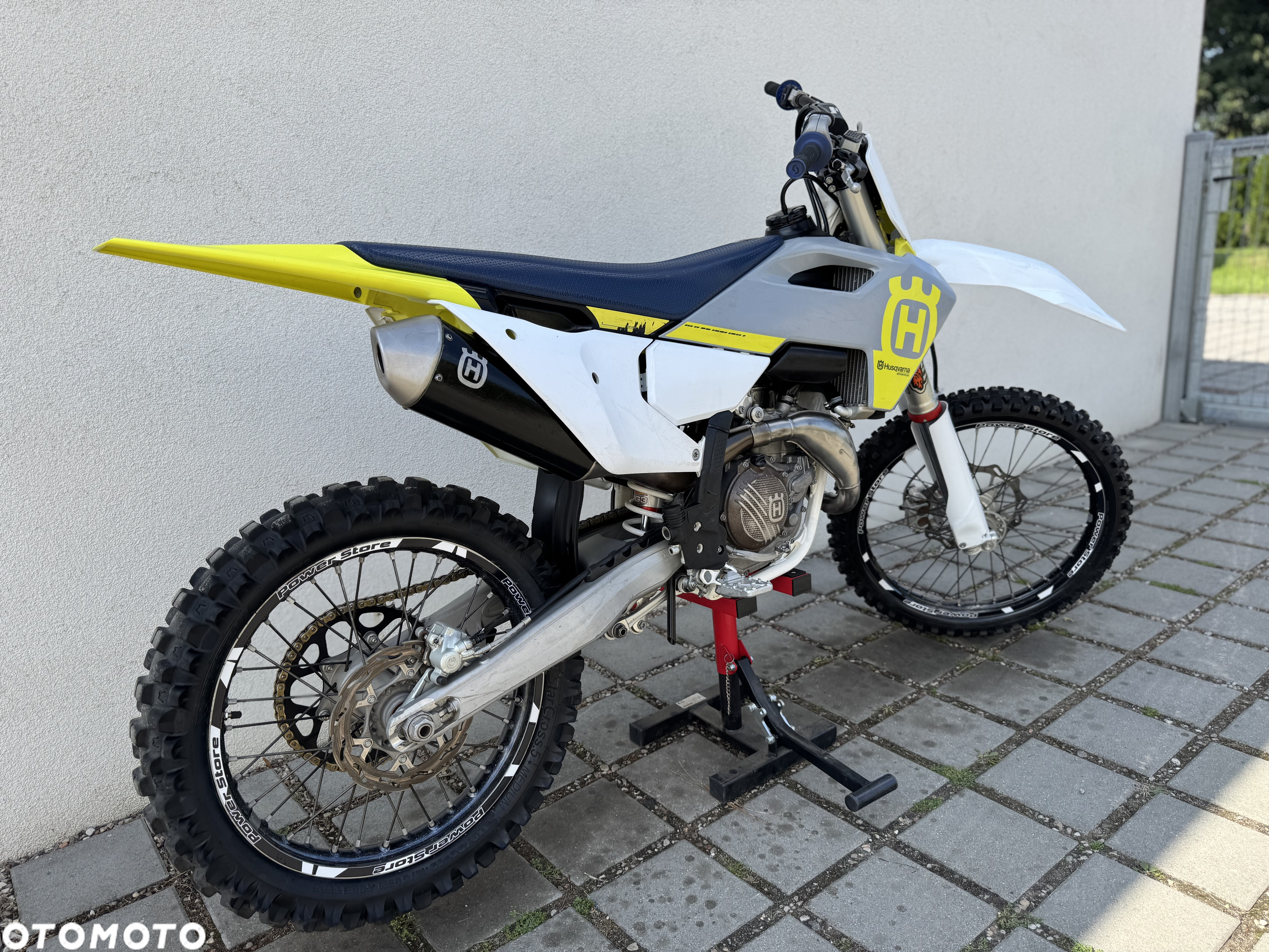 Husqvarna FC