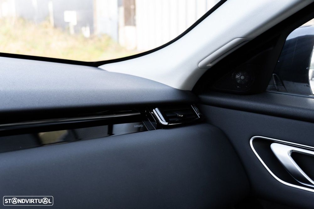 Land Rover Range Rover Velar 2.0 P400e AWD HSE - 44