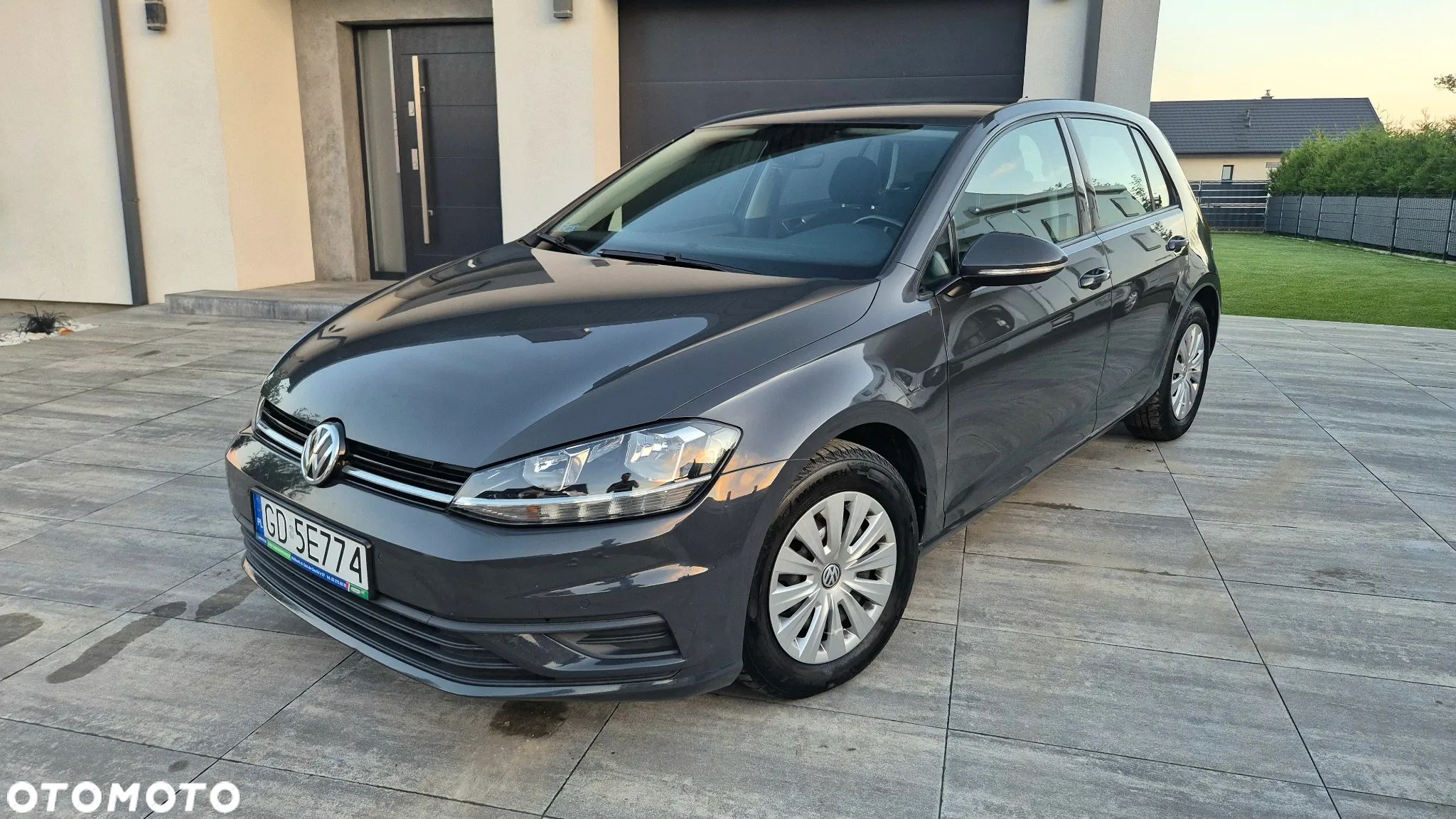 Volkswagen Golf VII 1.6 TDI BMT Trendline - 1