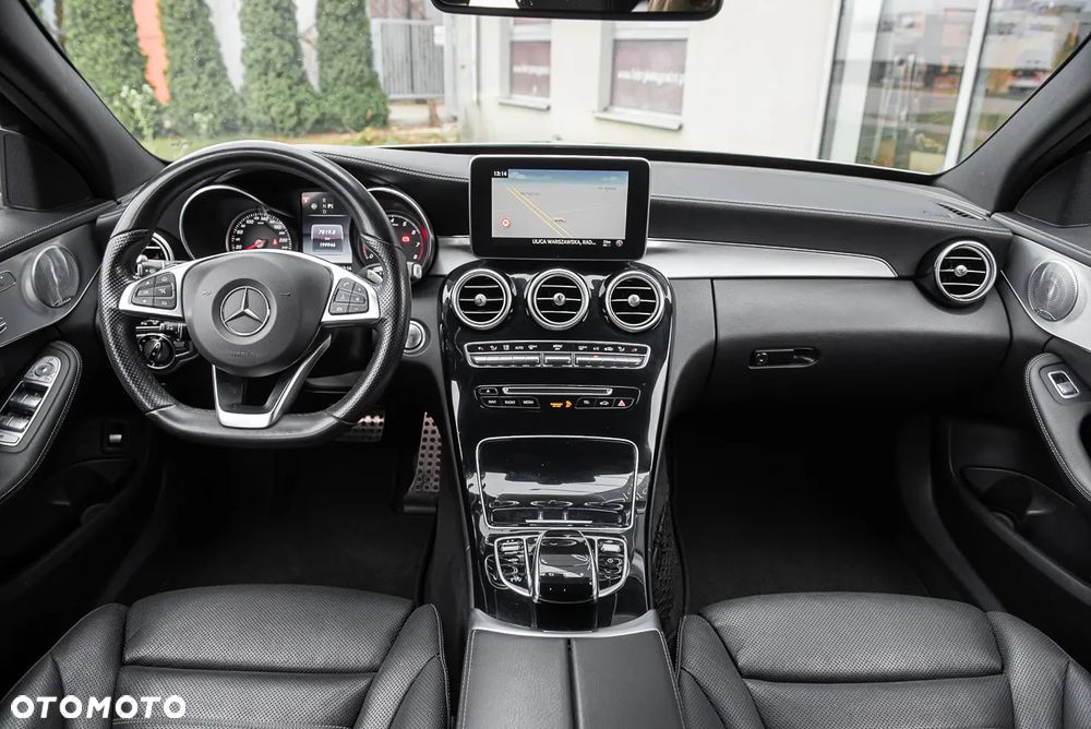 Mercedes-Benz Klasa C 400 4-Matic 9G-TRONIC - 30