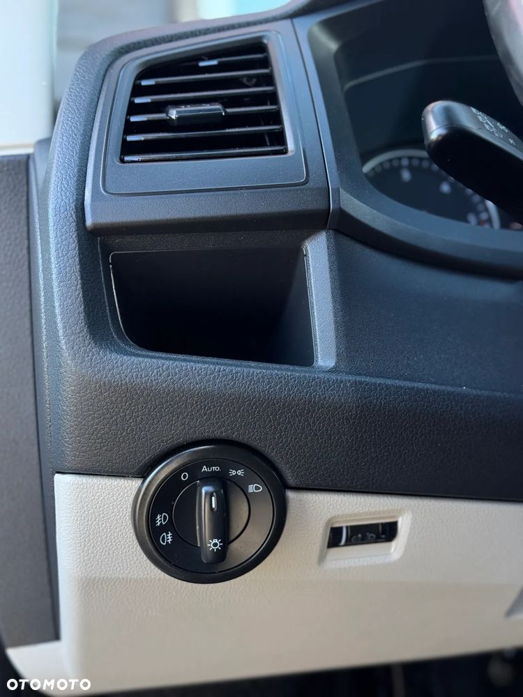 Volkswagen TRANSPORTER - 22