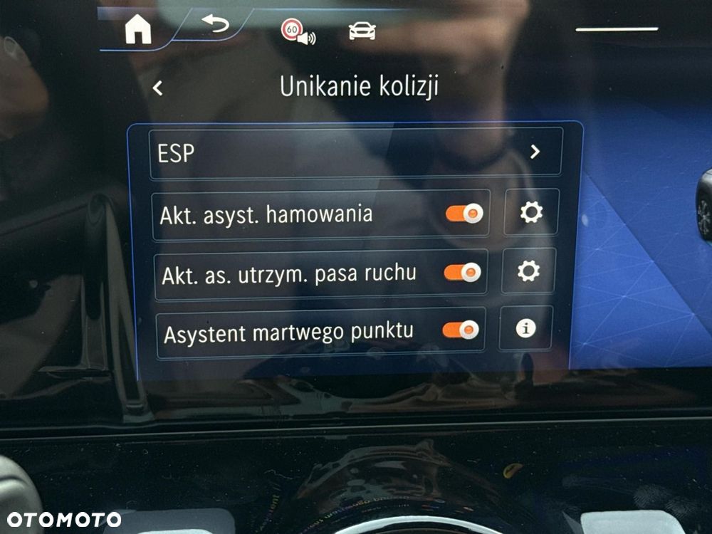 Mercedes-Benz EQA - 22