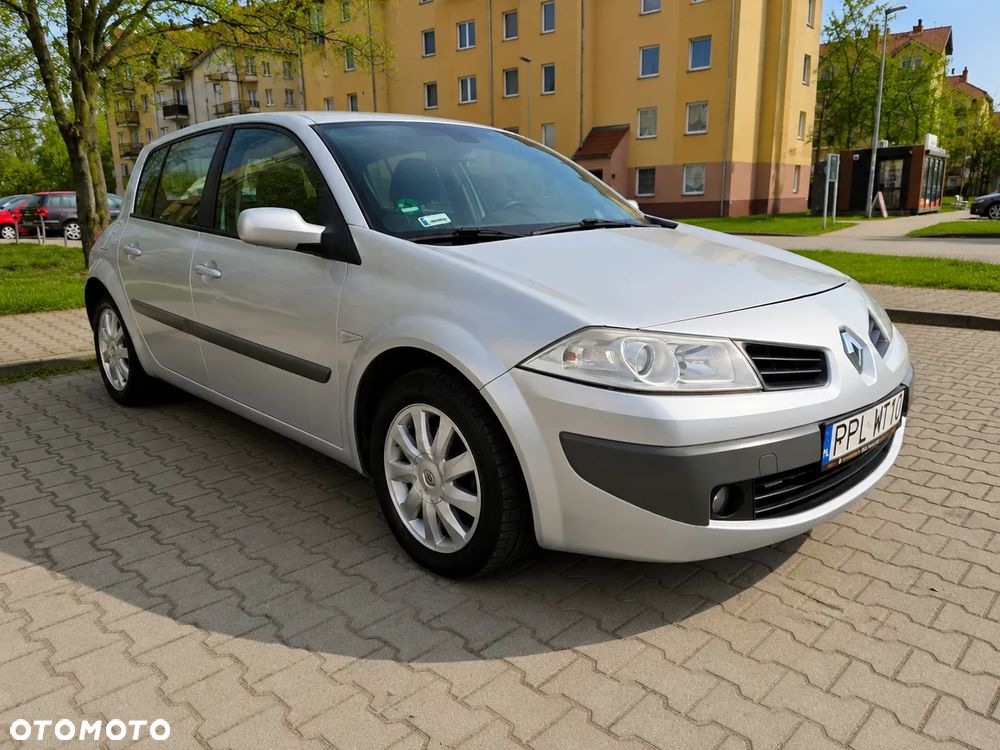 Renault Megane 1.6 16V Air - 8
