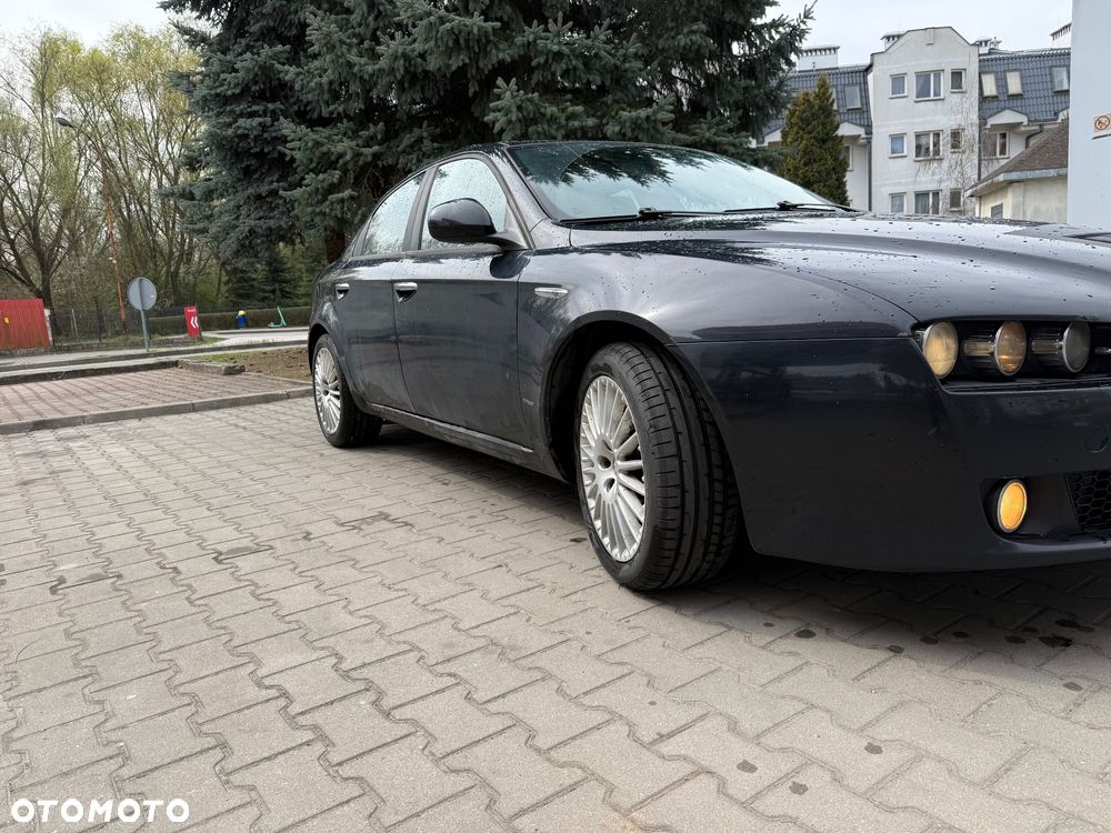 Alfa Romeo 159 1.9 JTDM 8V DPF Distinctive - 6